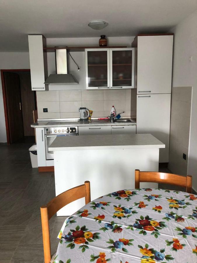 Apartmani Lucija Maslenica Exteriér fotografie